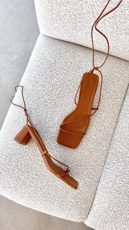 Anissa Heel - Tan sold by Billy J