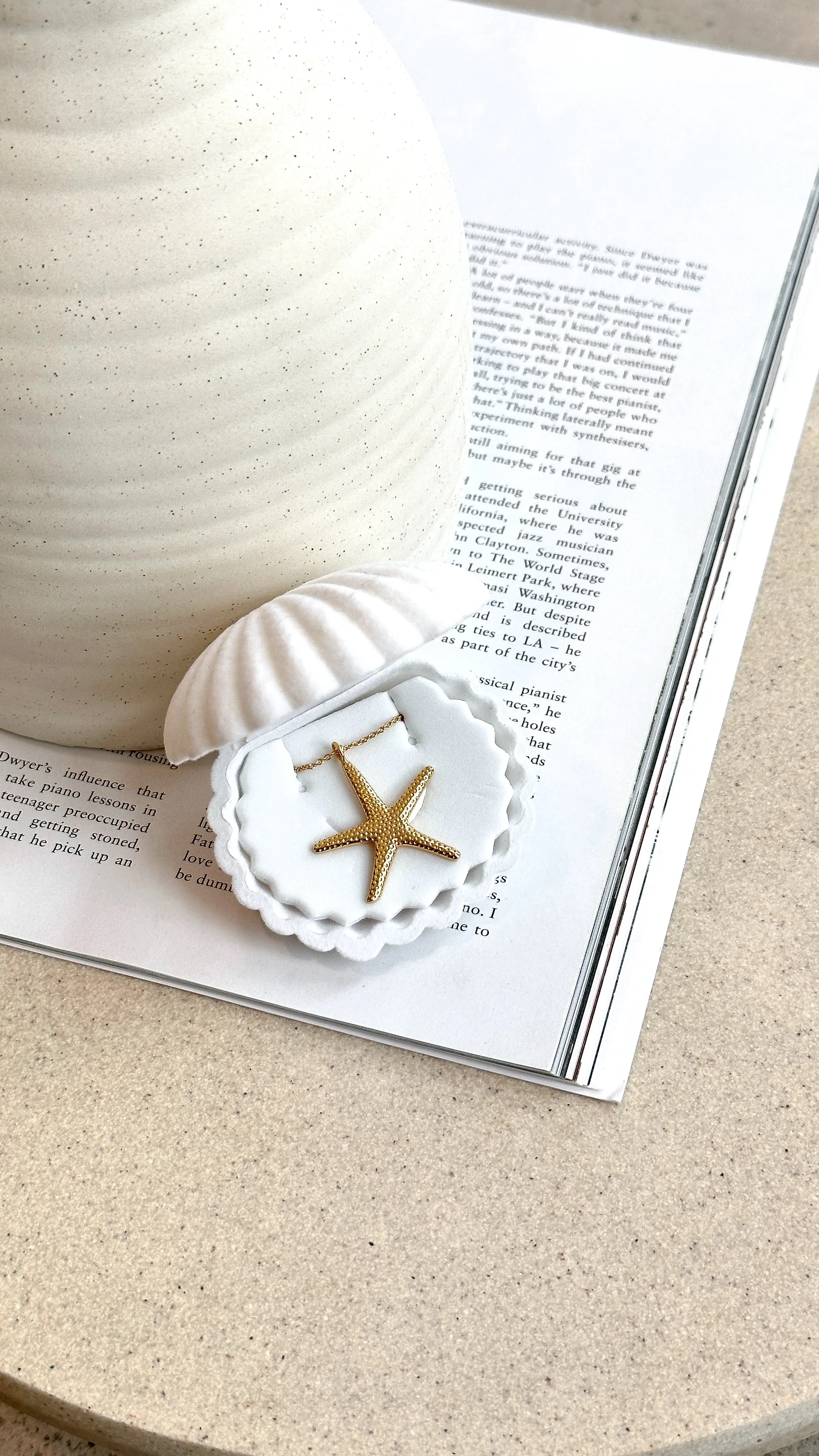 Sirena Sea Necklace - 18k Gold sold by Billy J product image thumbnail 4