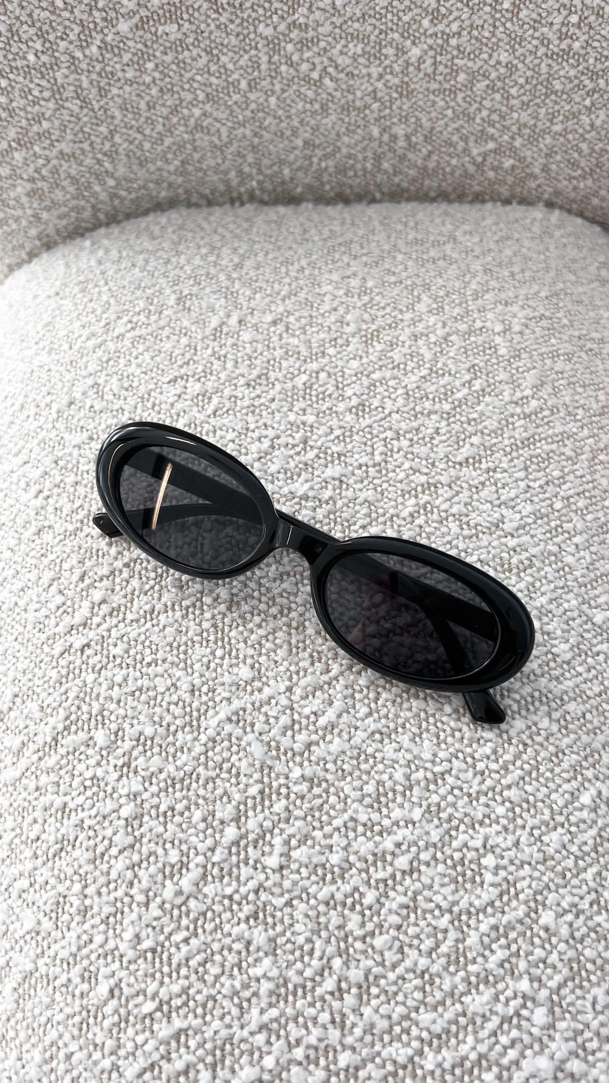 Bella Sunglasses - Black sold by Billy J