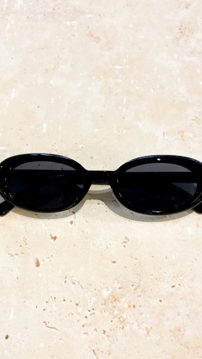 Bella Sunglasses - Black sold by Billy J product image thumbnail 4