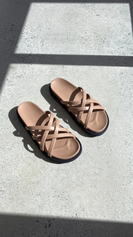 Tamsin Slide - Clay sold by Billy J