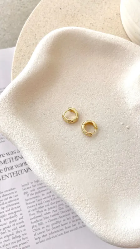 Kelly Earrings - Gold sold by Billy J