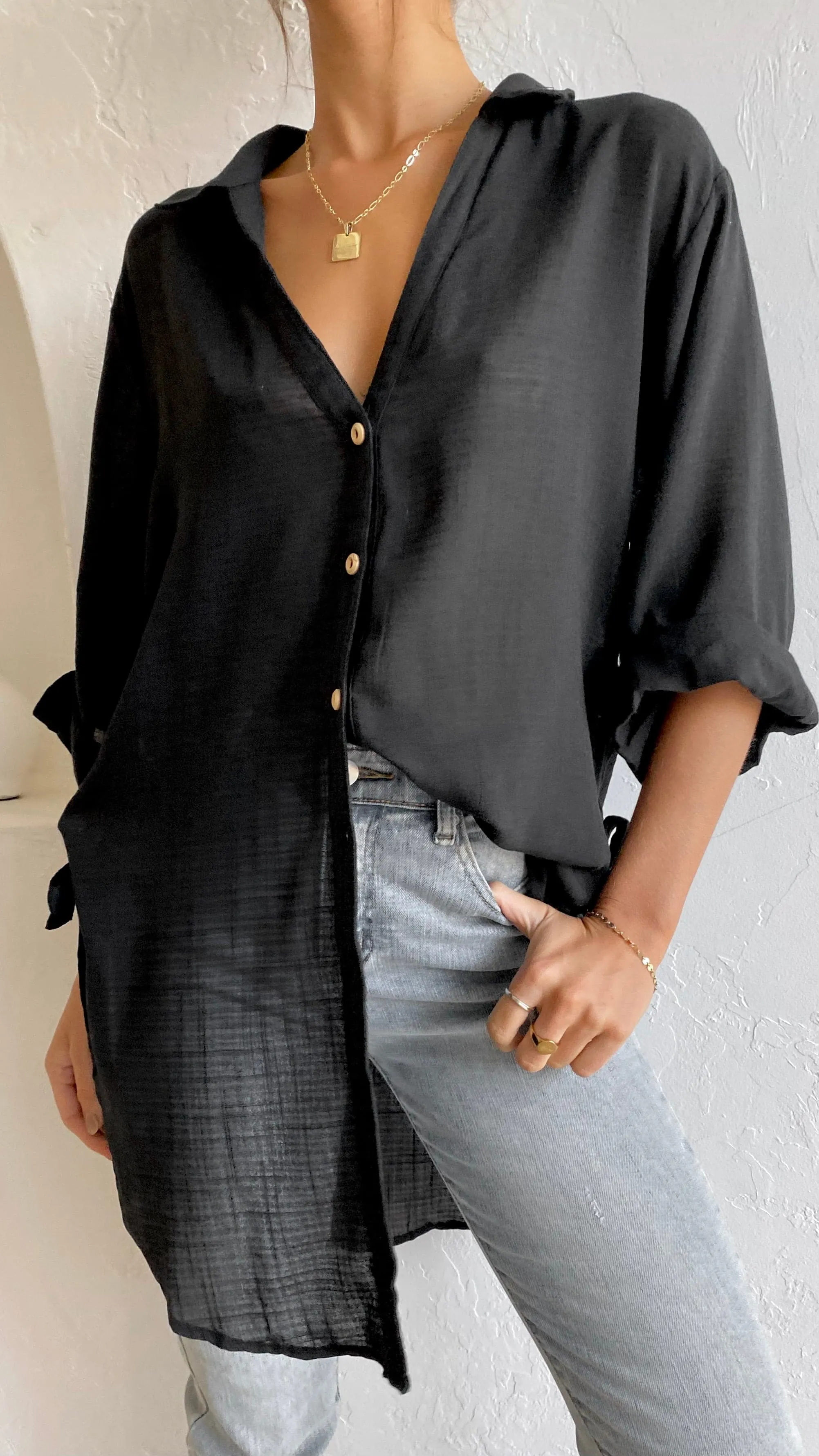 Vesper Short Sleeve Top - Black sold by Billy J