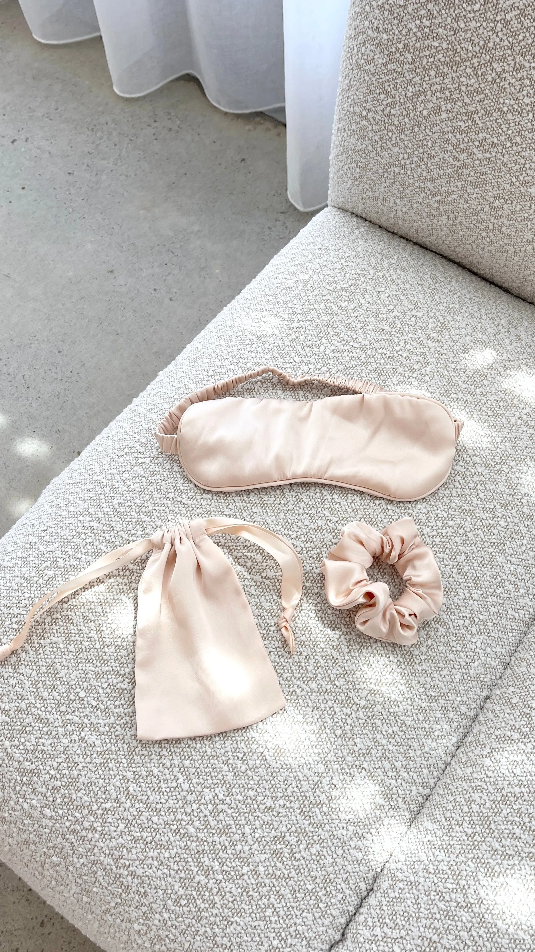 Harper Eye Mask & Scrunchie - Champagne sold by Billy J