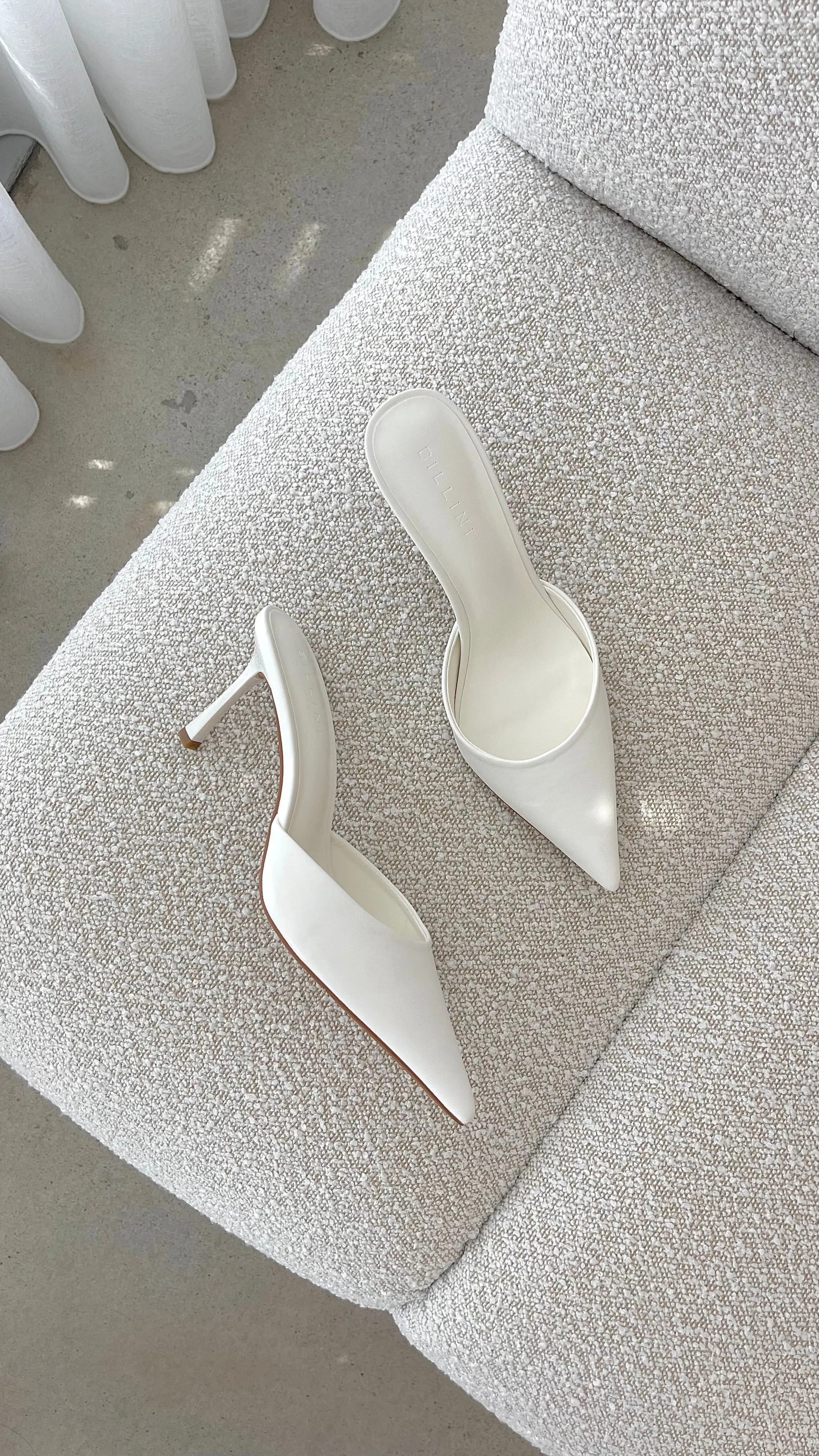 Xayden Heel - White sold by Billy J