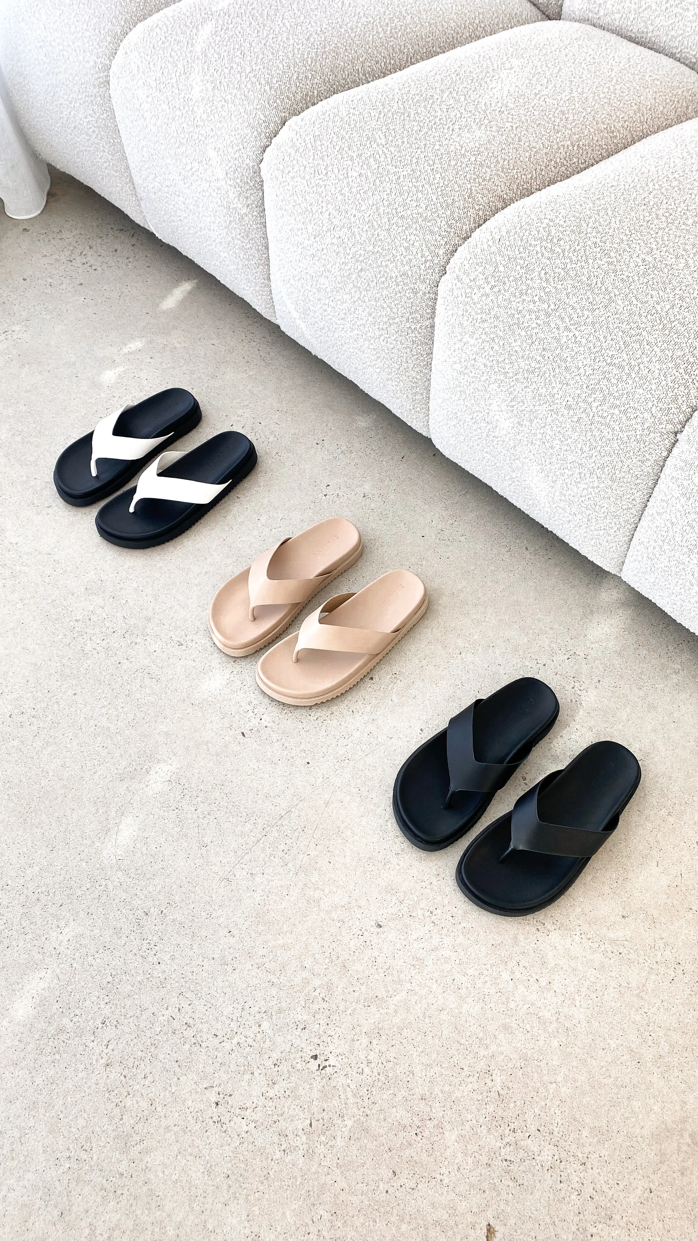 Aila Thong - White sold by Billy J product image thumbnail 3