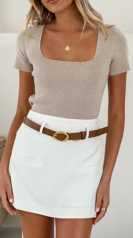 Abigail Top - Beige made by Billy J