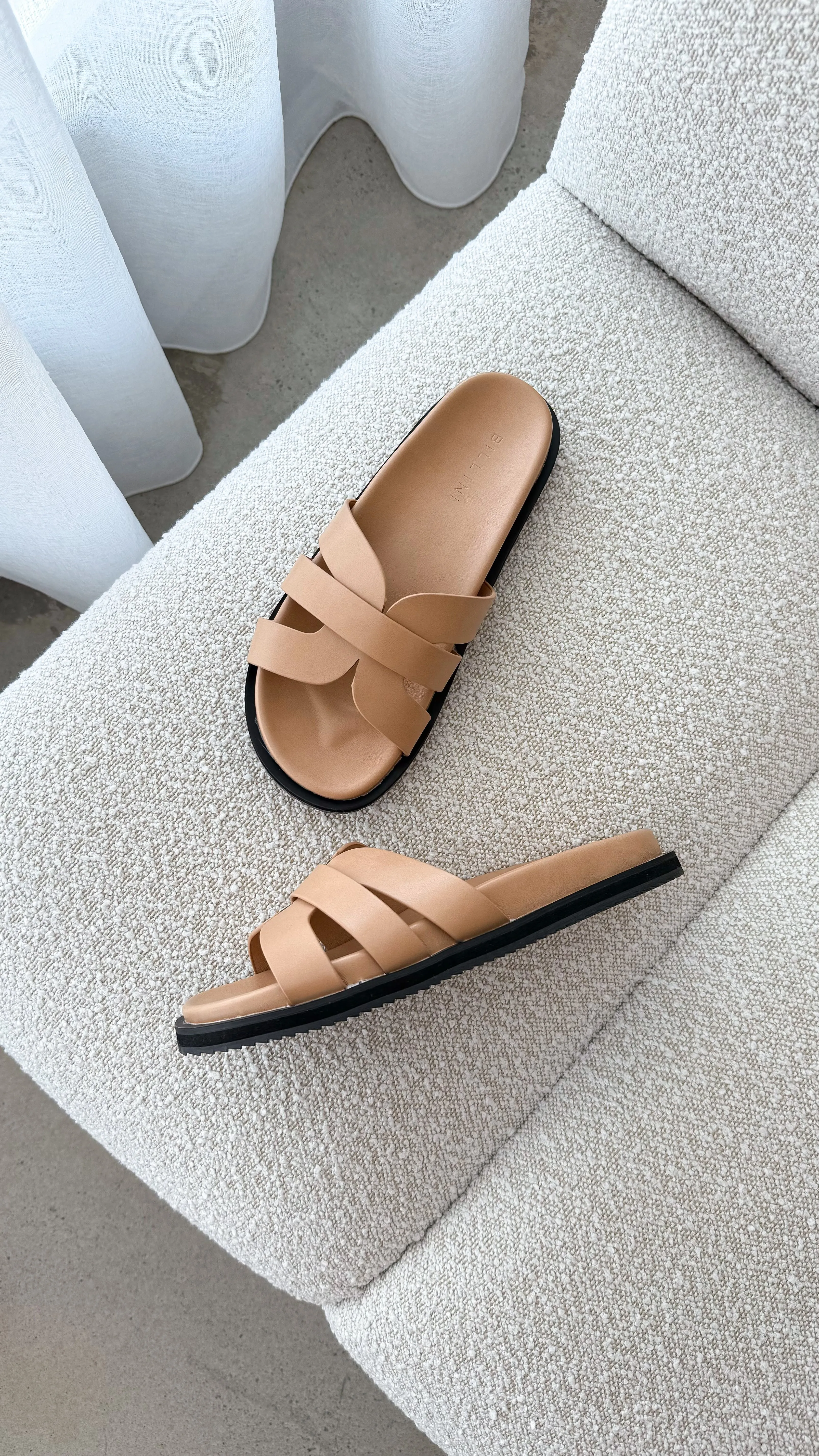 Tamy Slides - Desert sold by Billy J product image thumbnail 3