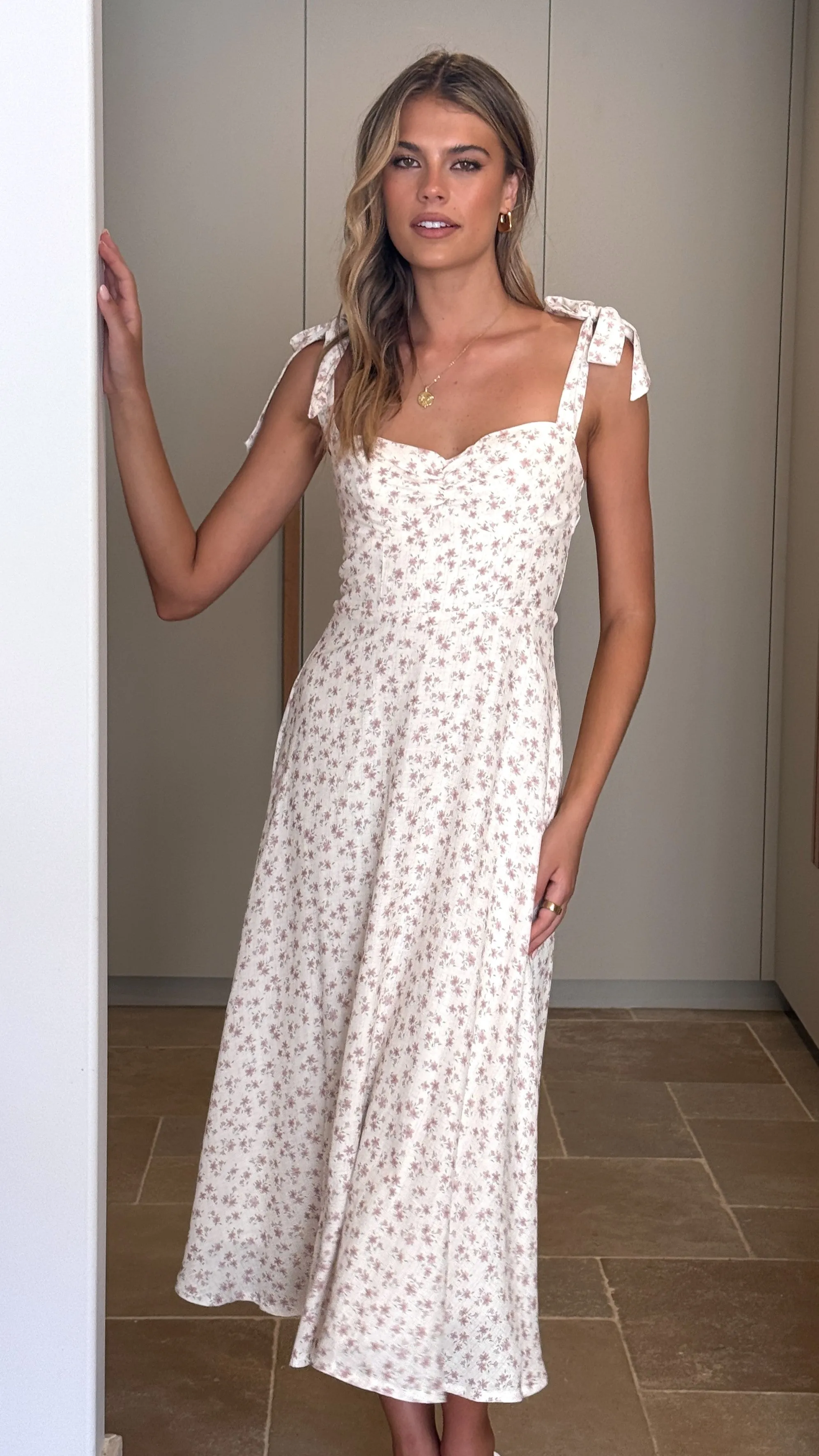 Blakely Midi Dress - Pink Floral sold by Billy J product image thumbnail 4