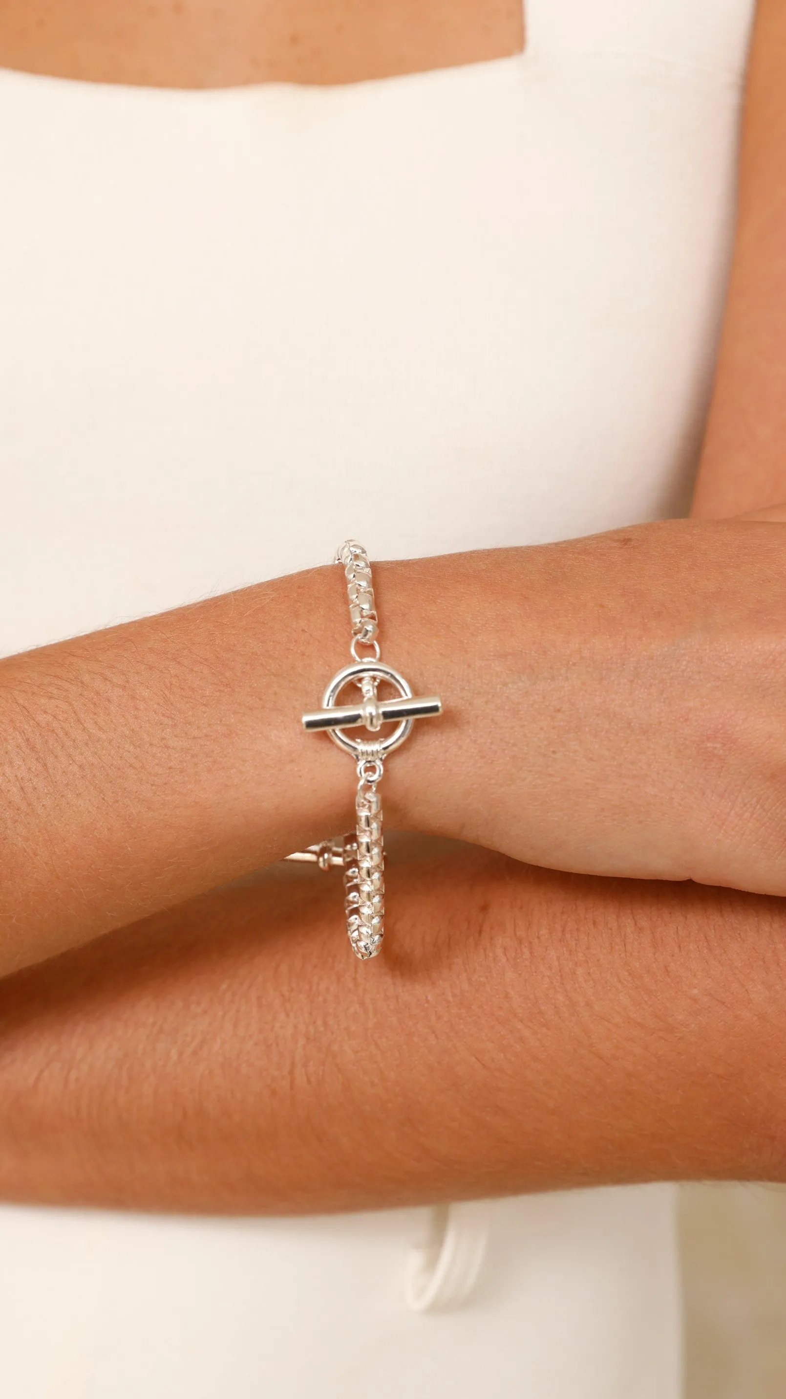 Toggle Detail Interest Chain Bracelet - Silver sold by Billy J