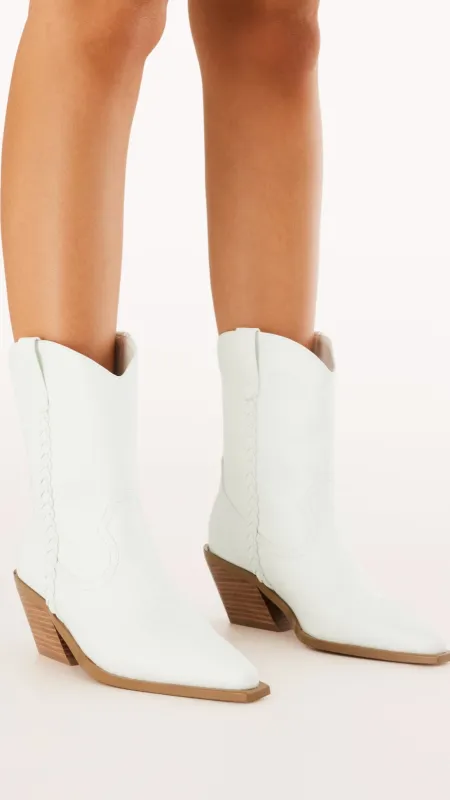 Ellenora Boots - Bone sold by Billy J