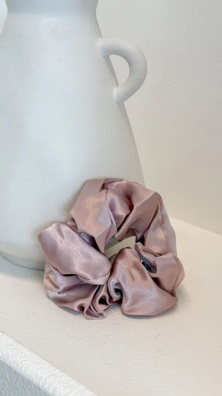 Vasiliy Silky Scrunchie - Pink sold by Billy J