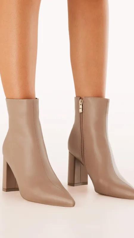 Nicoletta Boots - Almond sold by Billy J