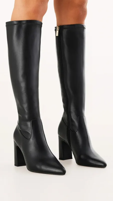 Freddy Boots - Black sold by Billy J