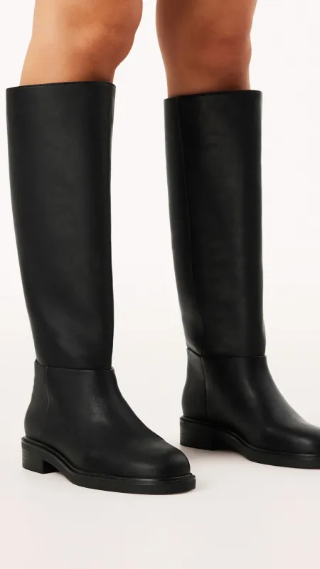 Gwinny Boots - Black sold by Billy J
