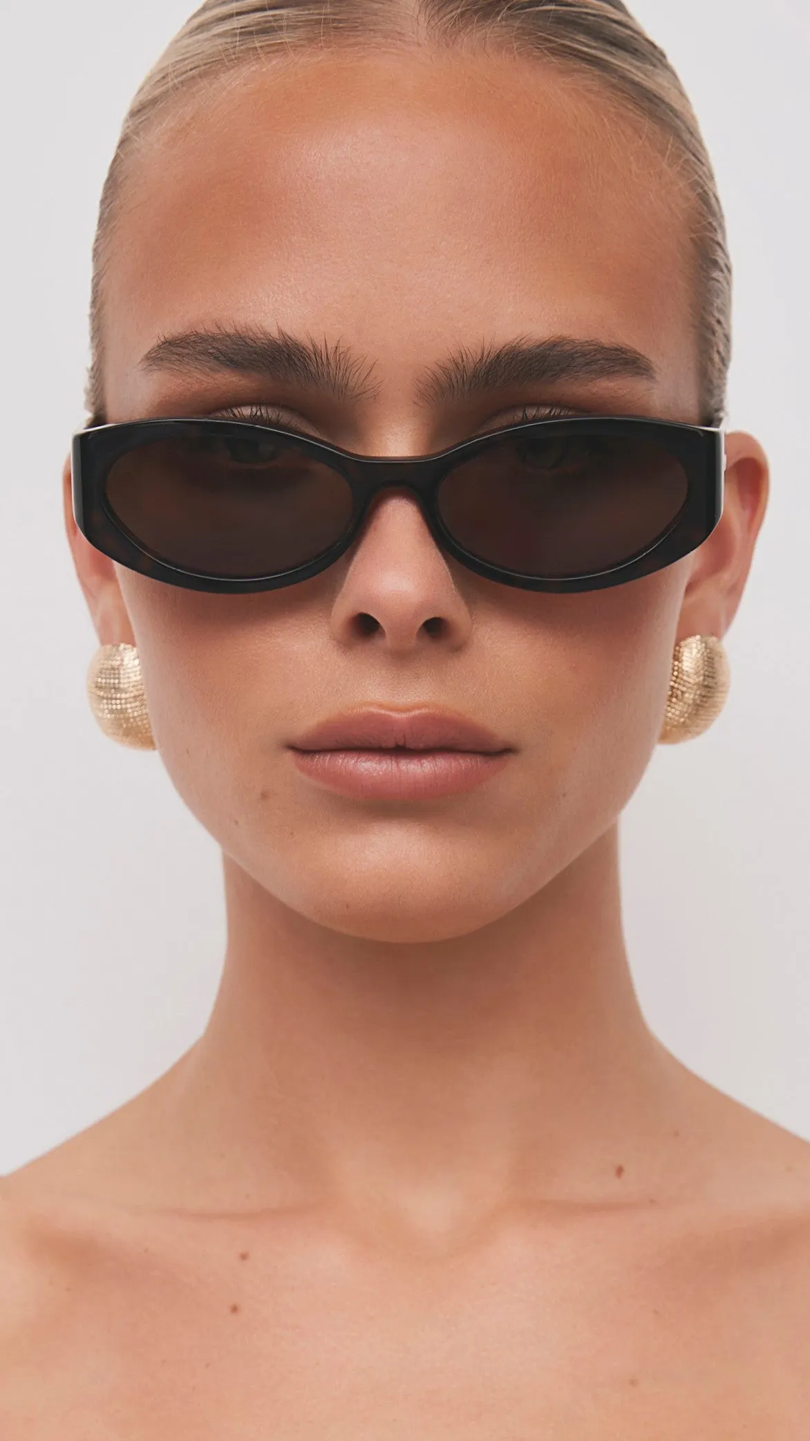 The Kasia Sunglasses - Dark Havana Tort / Walnut sold by Billy J