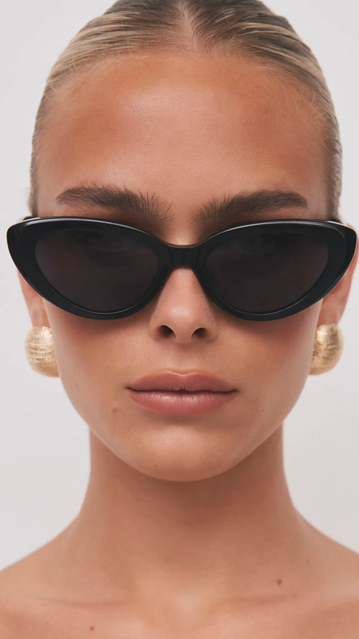 The Sweeney Sunglasses - Black / Black sold by Billy J