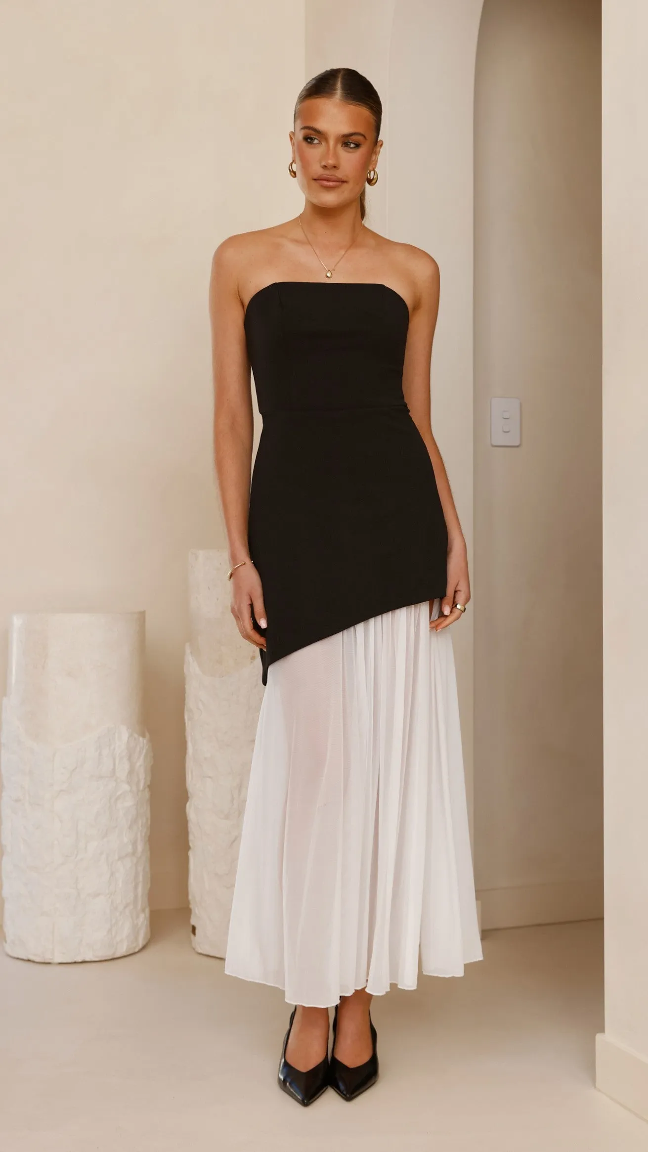 Fenella Asymmetrical Maxi Dress - Black / White sold by Billy J product image thumbnail 5