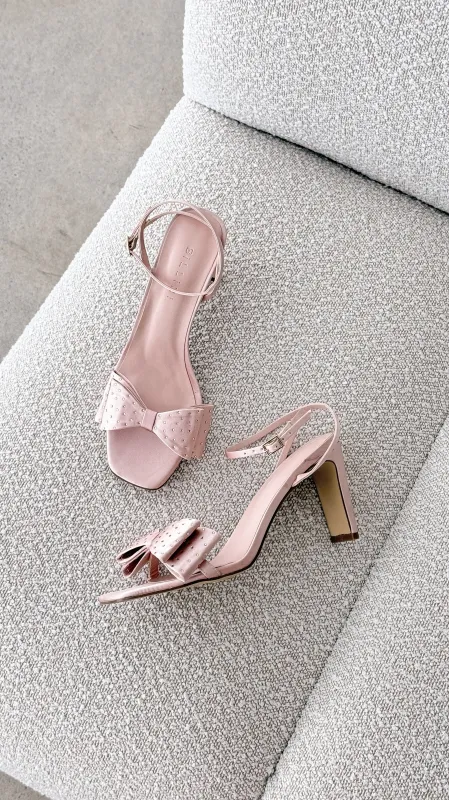 Sabbine Heel - Champagne made by Billini