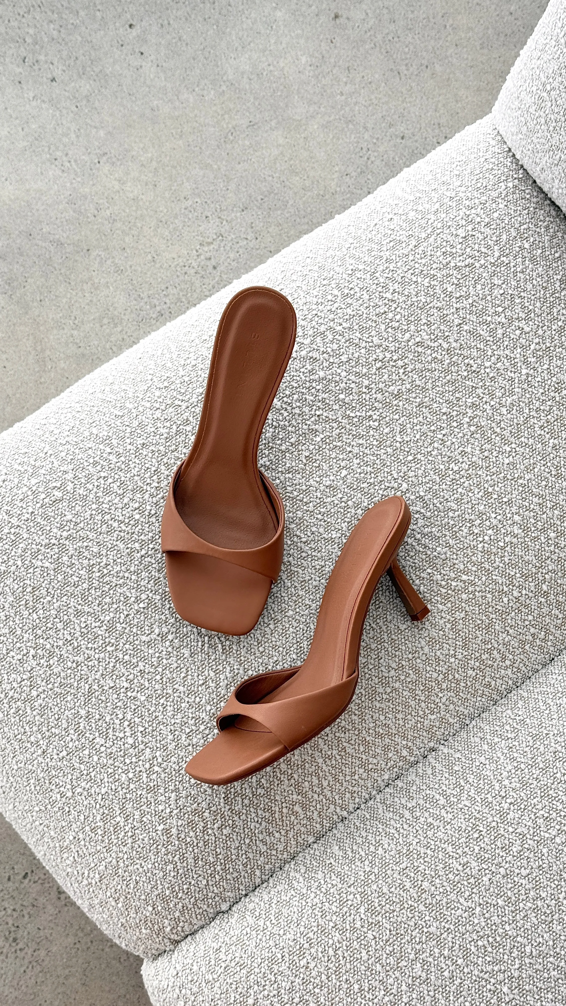 Yohan Heel - Coffee sold by Billy J product image thumbnail 3