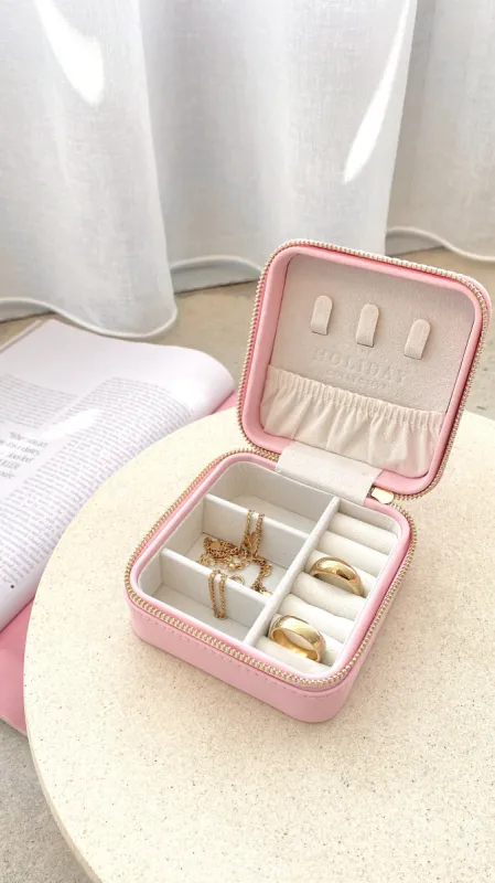 April Jewellery box - Pale Pink sold by Billy J