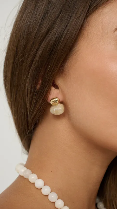 Bauble Resin Earring - Cream made by Billy J