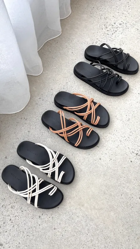 Zakari Slide - Black sold by Billy J