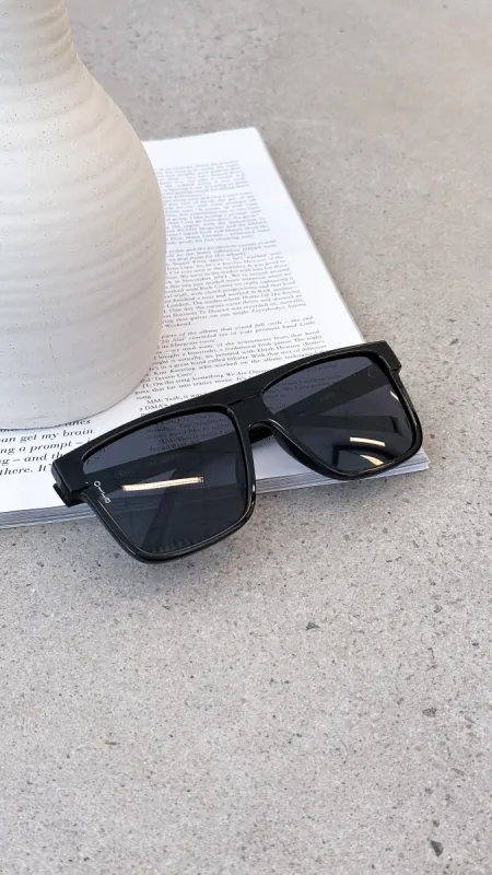 Amos Polarized Sunglasses - Black/Smoke sold by Billy J
