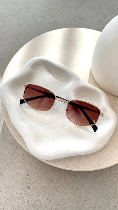 Quinta Sunglasses - Gold / Brown sold by Billy J