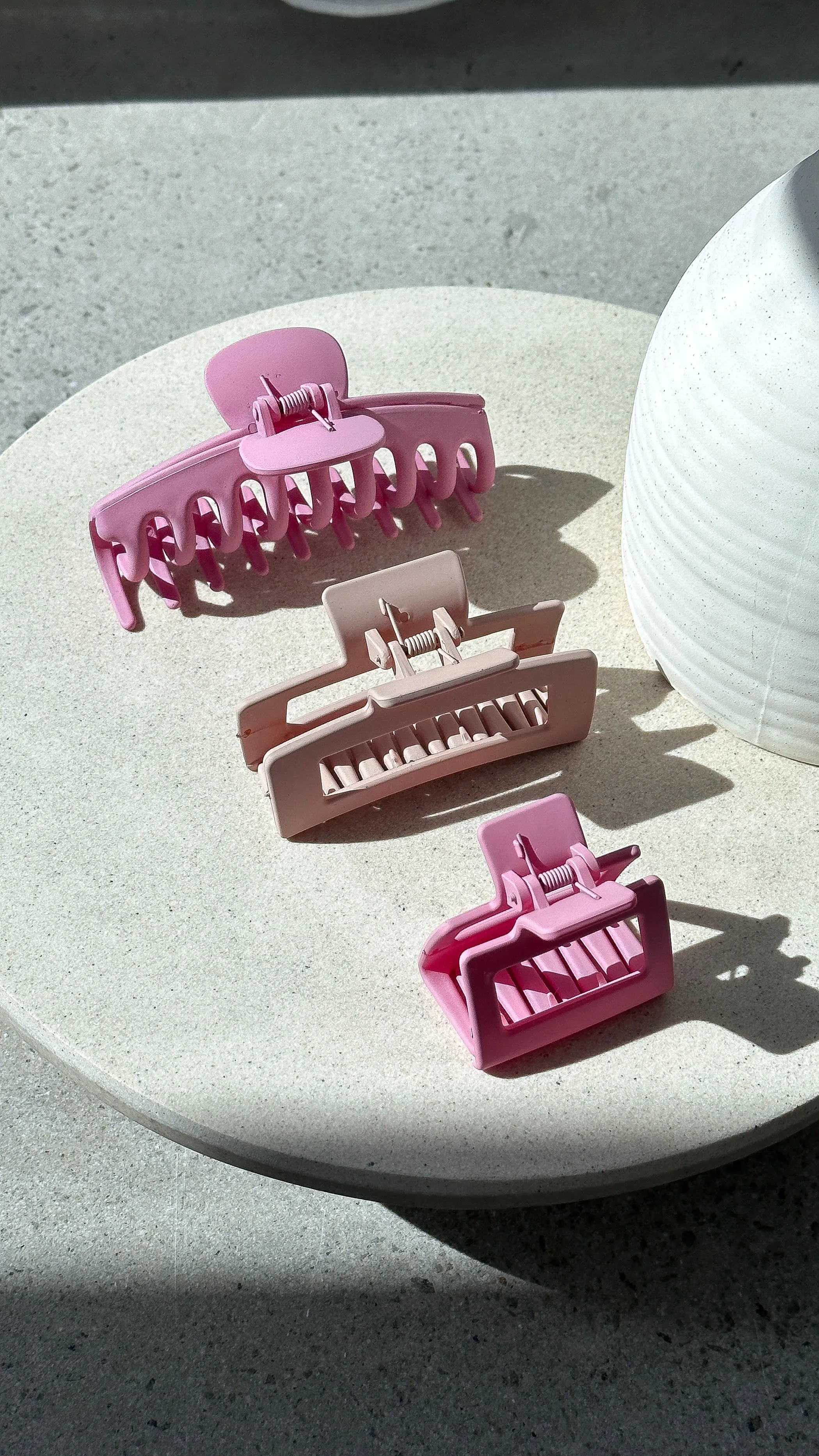 Larna 3 Pack Claw Clips - Pink/Beige sold by Billy J product image thumbnail 2