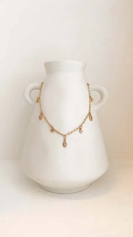 Malery Necklace - Gold sold by Billy J