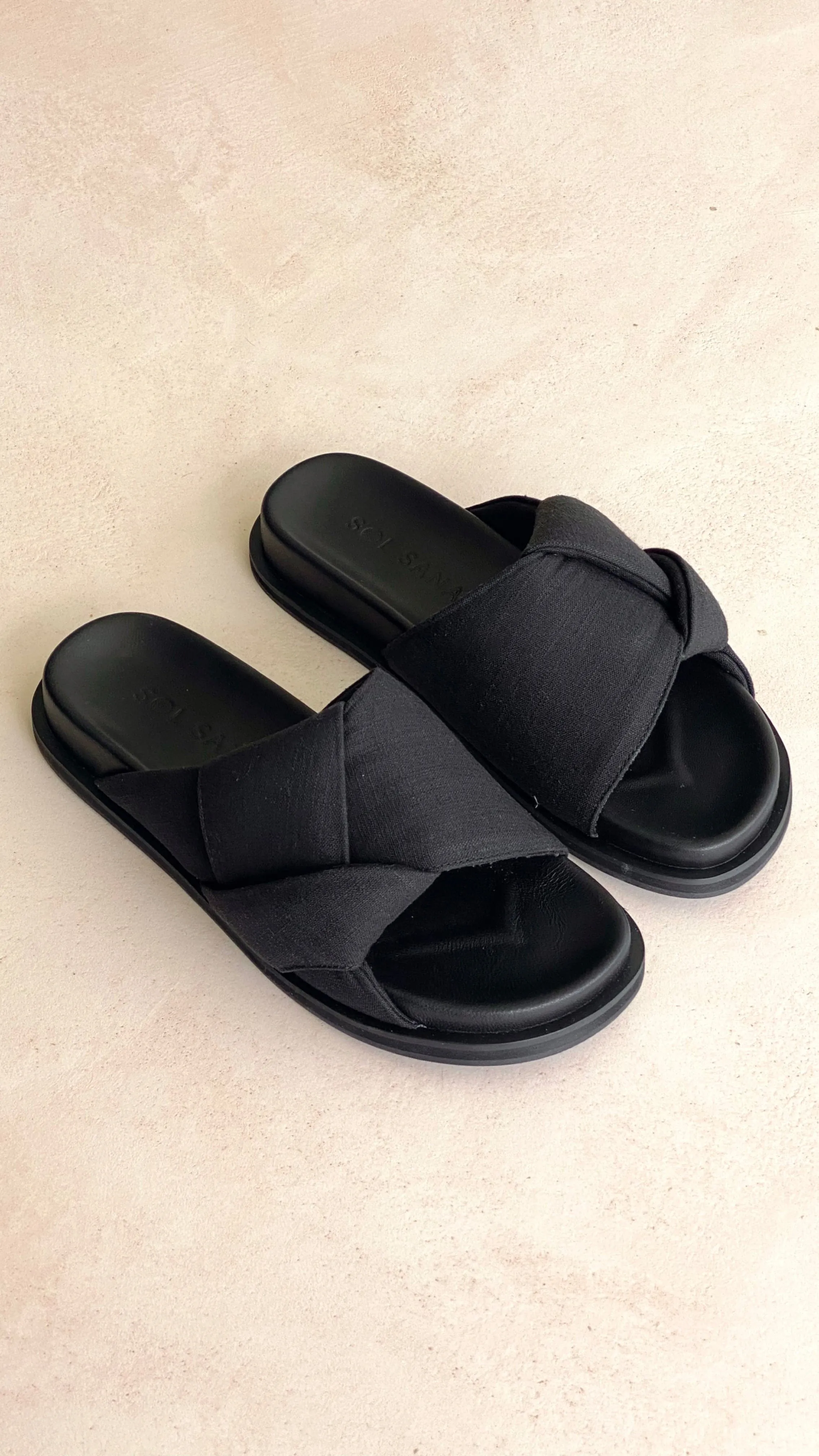 Sol Sana Mellow Footbed - Black sold by Billy J
