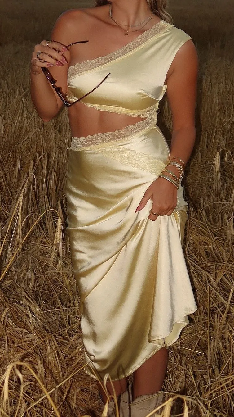 Emily One Shoulder Maxi Dress - Yellow sold by Billy J product image thumbnail 4