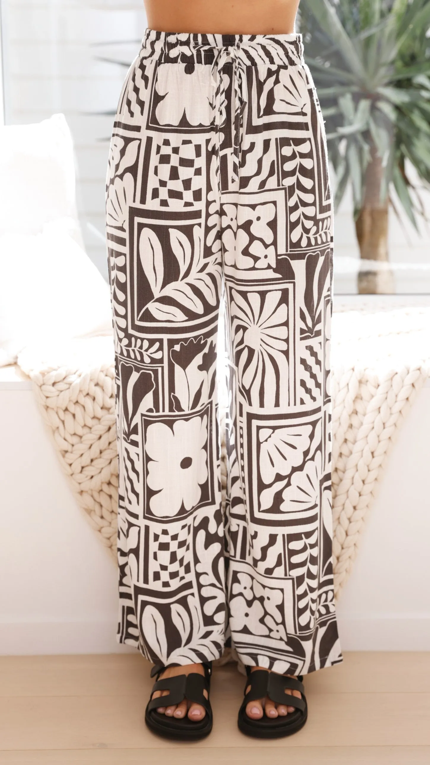 Benita Pants - Laie Floral sold by Billy J product image thumbnail 2