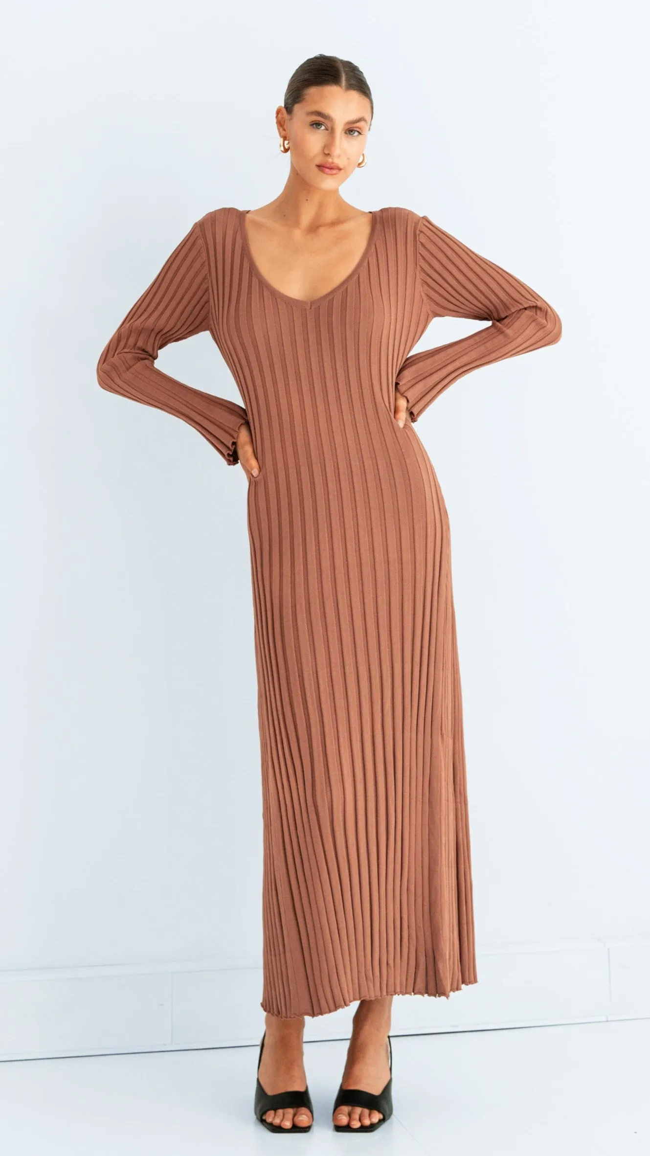 Winslow Maxi Dress - Mocha sold by Billy J product image thumbnail 5