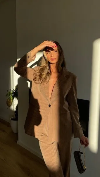 Maya Blazer - Brown sold by Billy J product image thumbnail 3