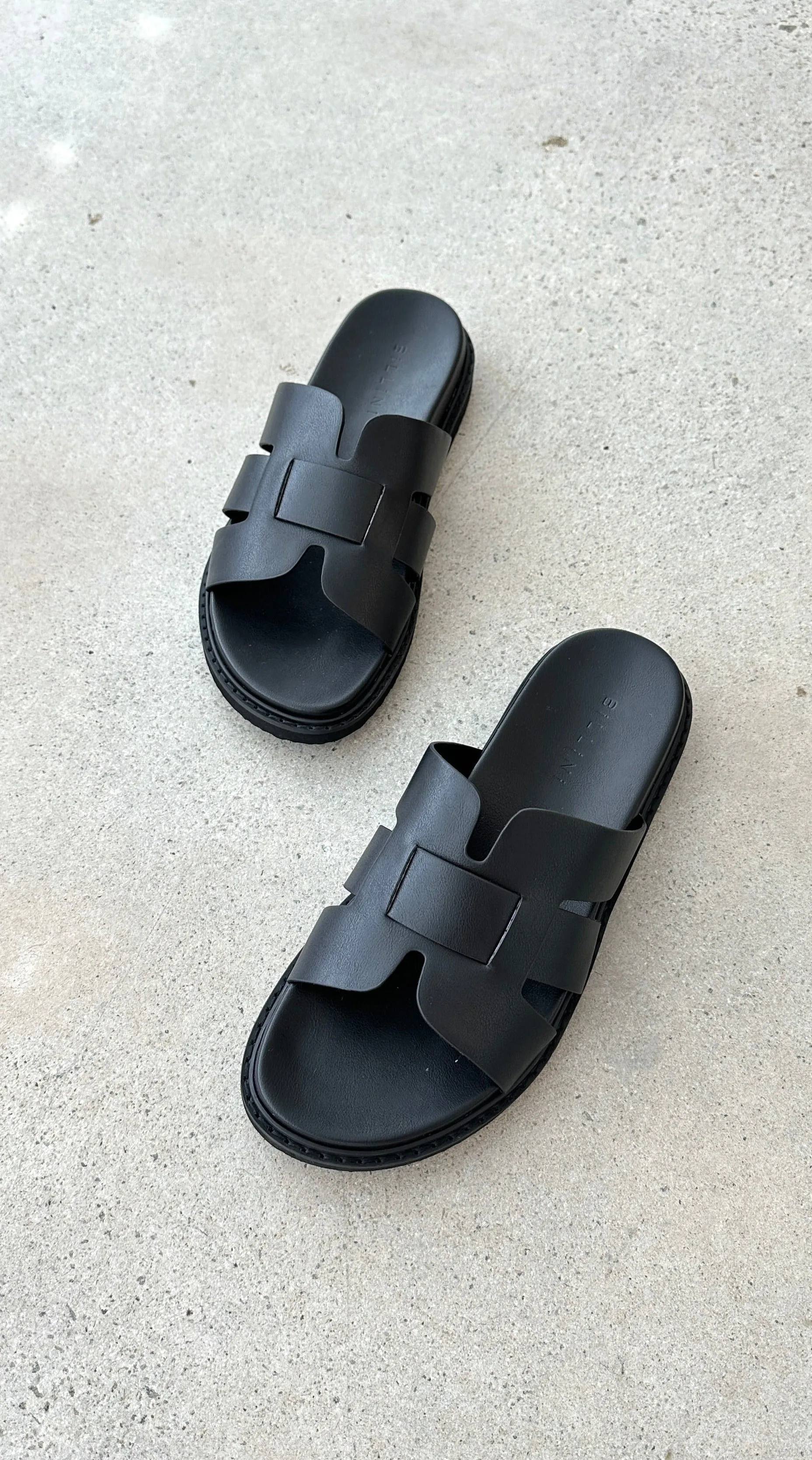 Zanna Slide - Black sold by Billy J