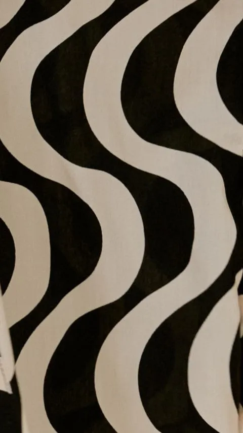 Daley Button Up Shirt - Black / Beige Swirl sold by Billy J product image thumbnail 4