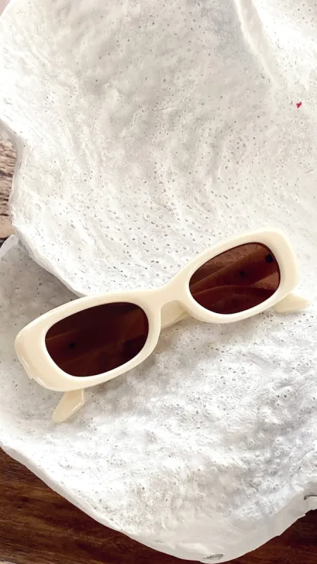 Dania Sunglasses - Beige sold by Billy J