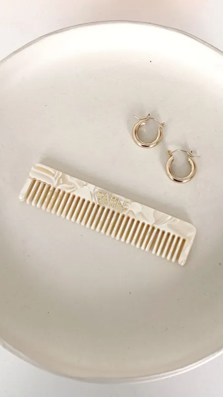 Ena Comb - Pearl sold by Billy J