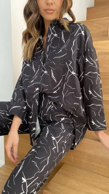 Luna Shirt - Black/White Print sold by Billy J