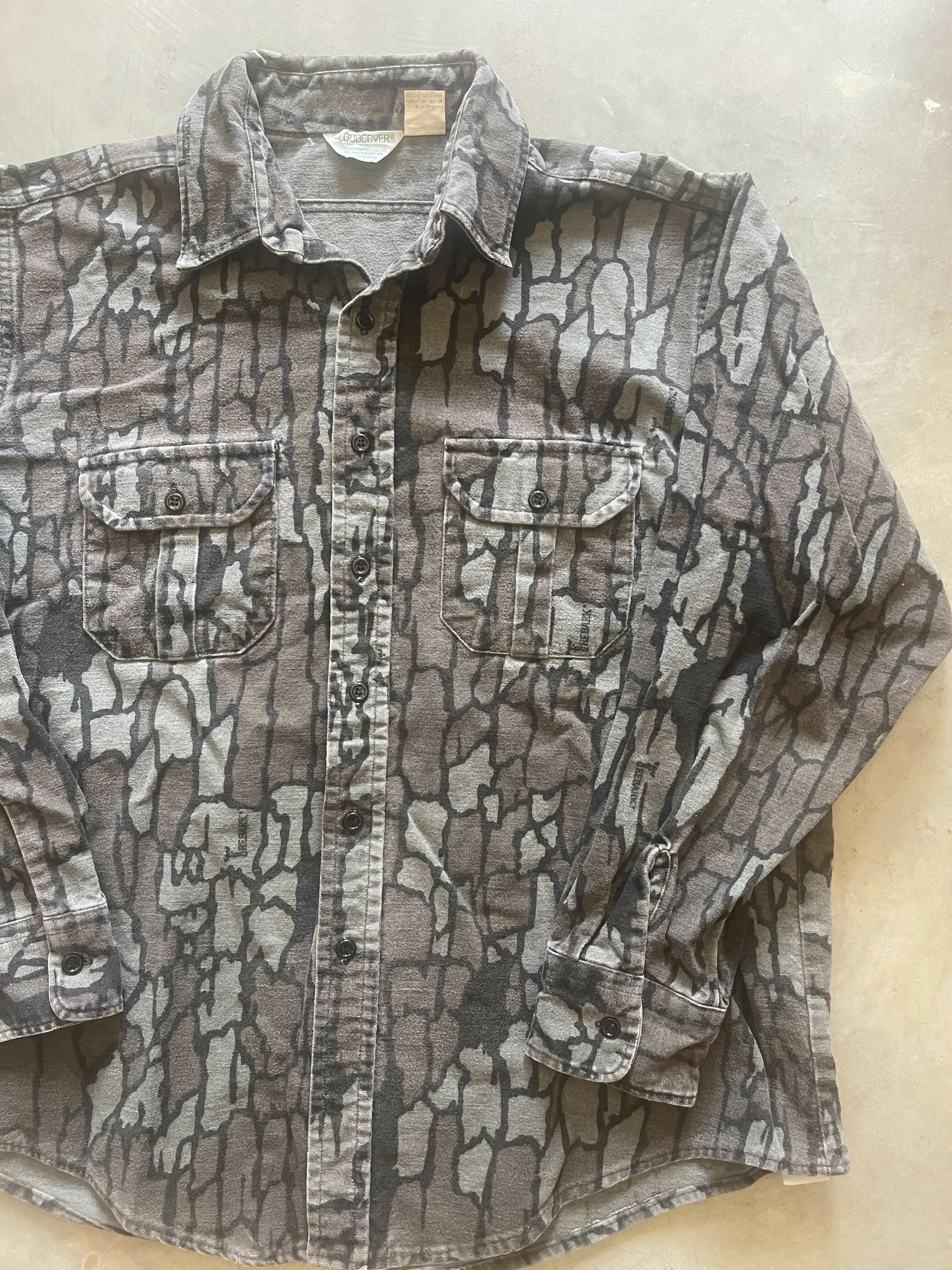 Vintage Trebark Camo Chamois Shirt (L) sold by Trebark product image thumbnail 2