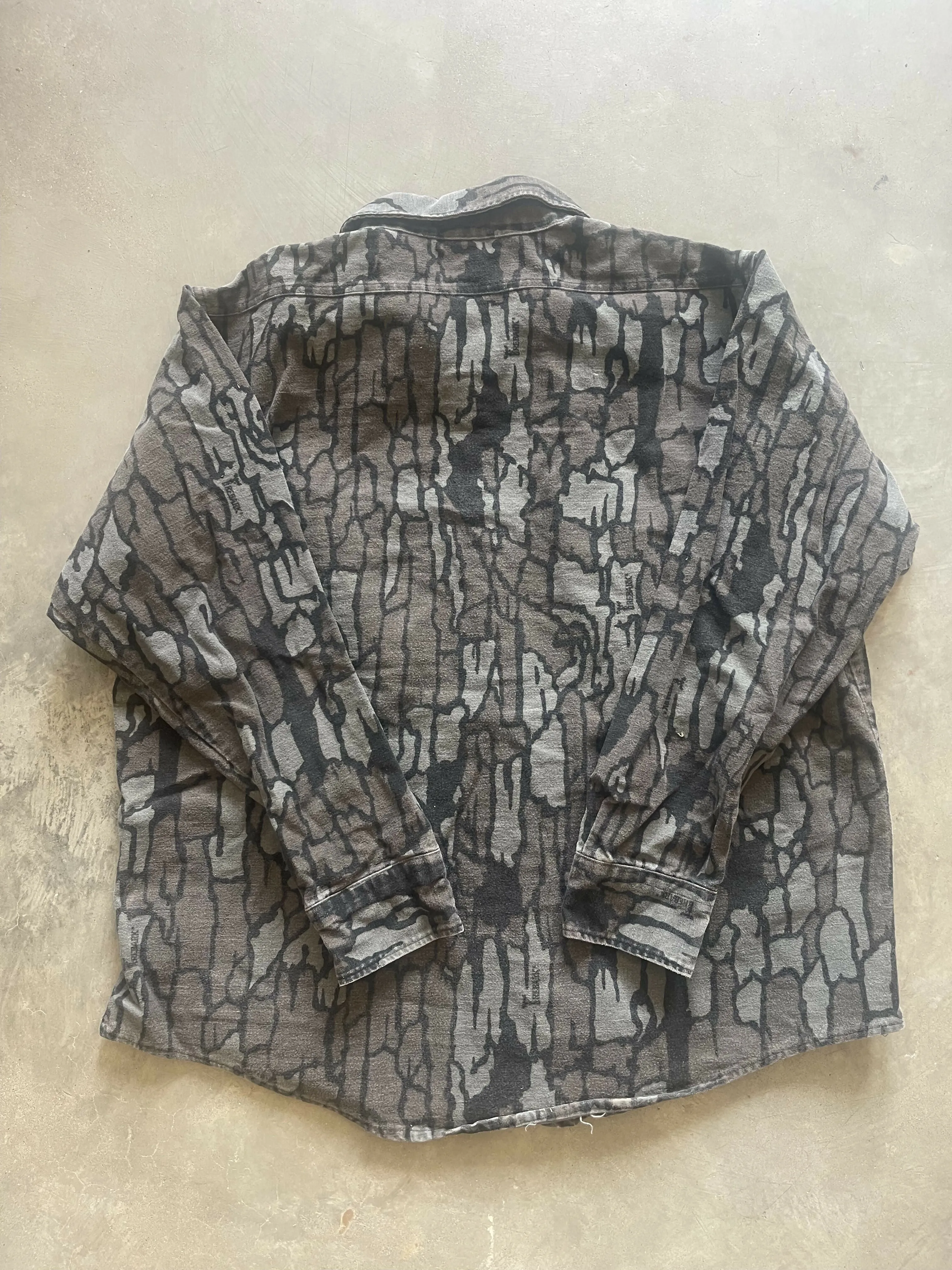 Vintage Trebark Camo Chamois Shirt (L) sold by Trebark product image thumbnail 4