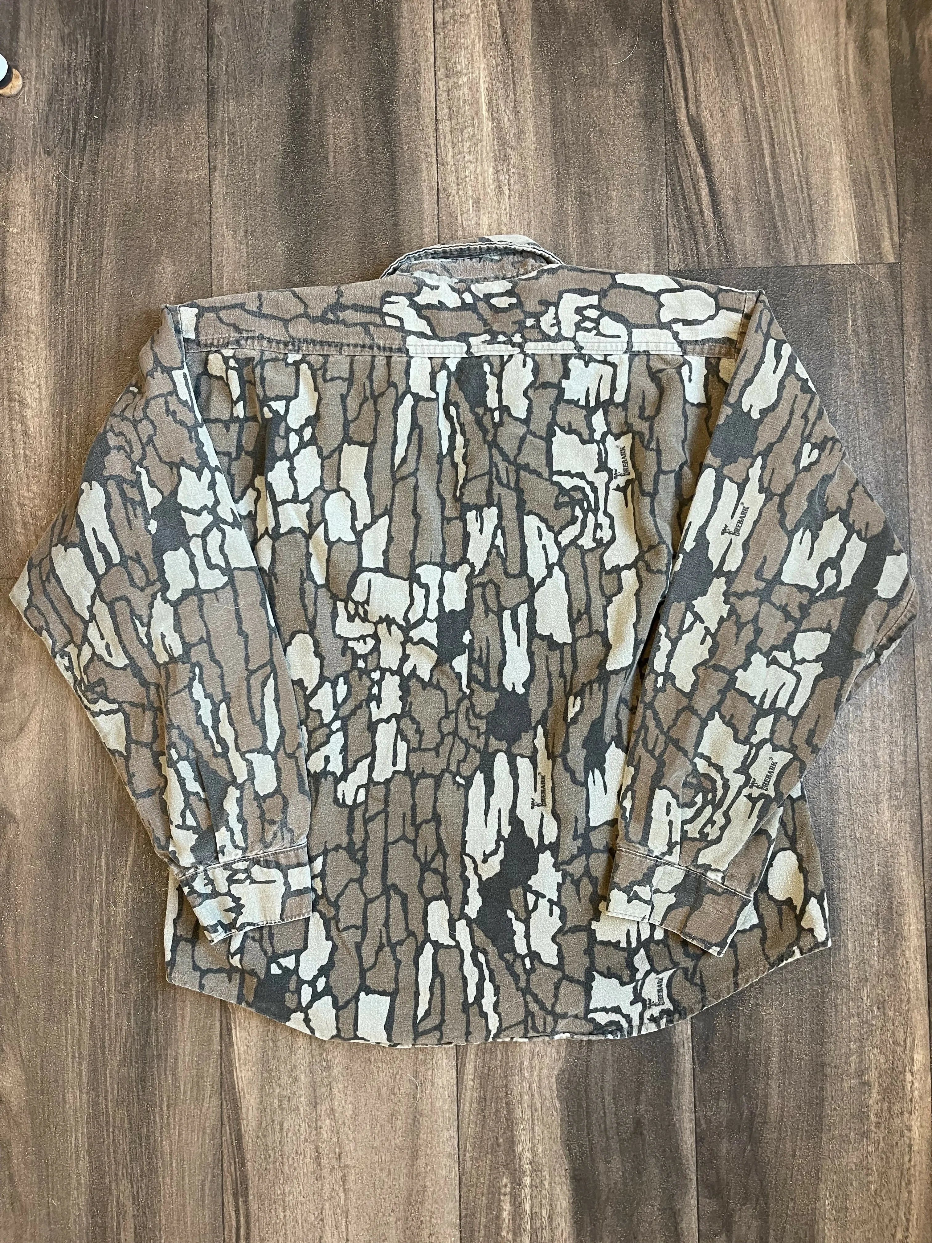 Vintage Winchester Trebark Camo Chamois Shirt (L) sold by Trebark product image thumbnail 4