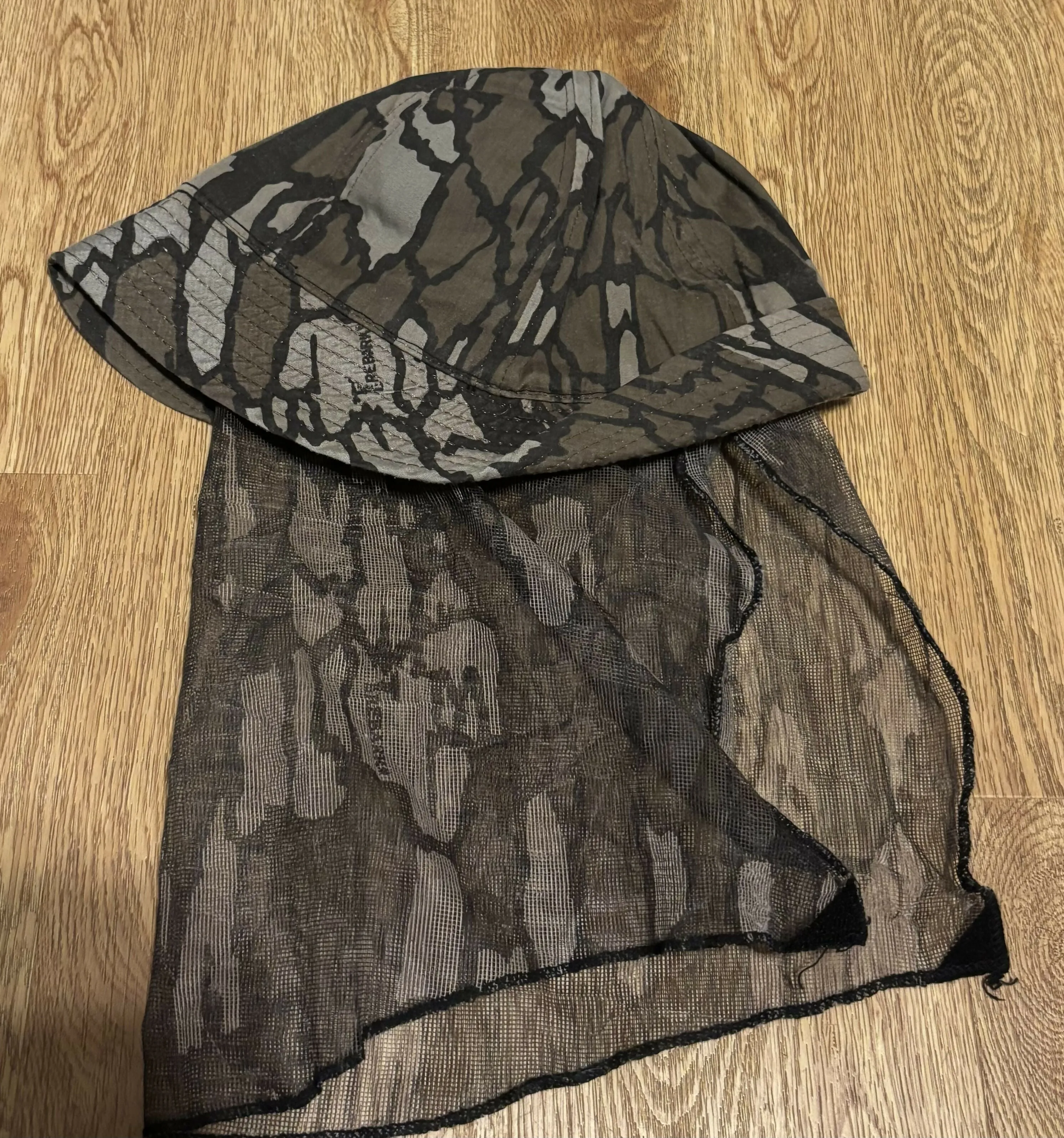 Vintage Cabelas Original Jones Hat Trebark LARGE sold by Trebark