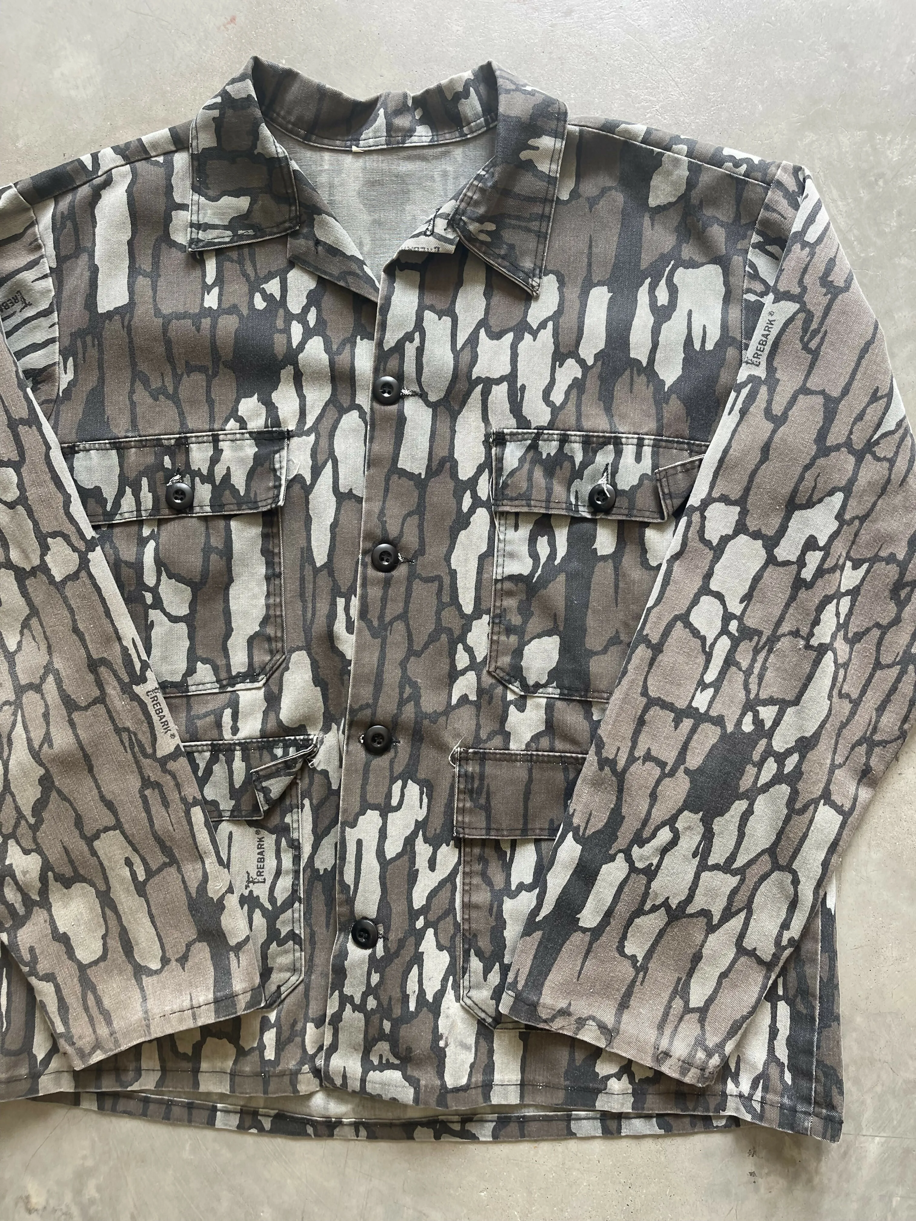 Vintage Trebark Camo 4-Pocket Jacket (L) sold by Trebark product image thumbnail 2
