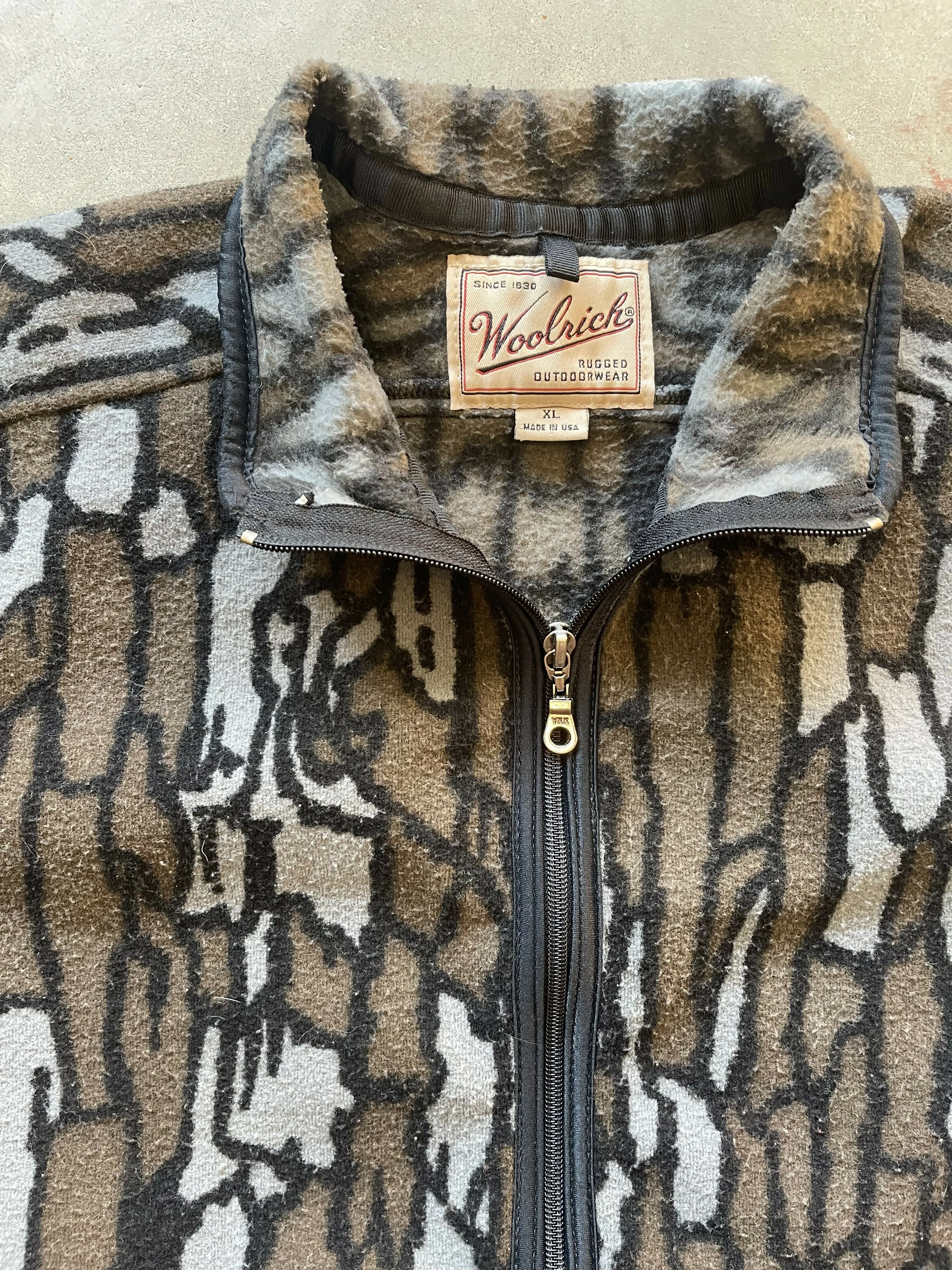 90’s Woolrich Trebark Camo Fleece Zip-Up (XL) 🇺🇸 sold by Trebark product image thumbnail 3