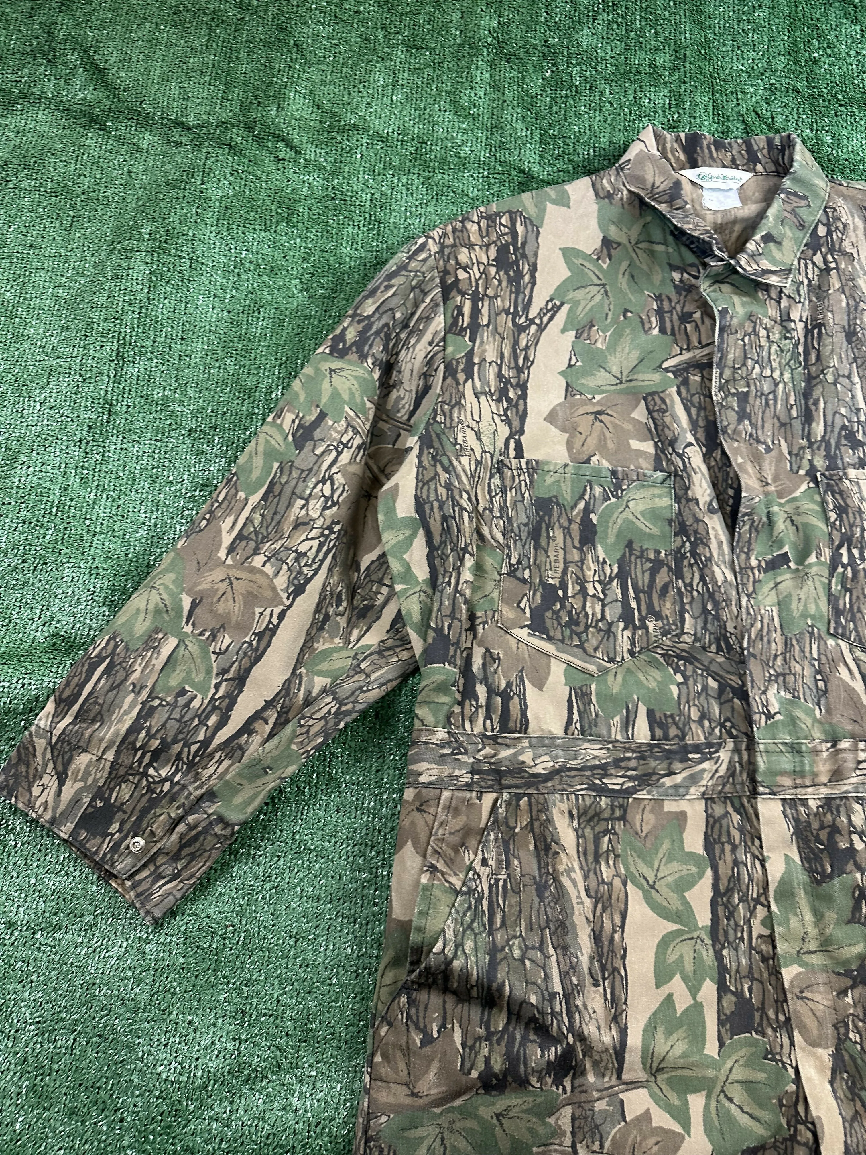 Gander Mountain Trebark Green Leaf Camo coveralls XL Reg sold by Trebark product image thumbnail 2