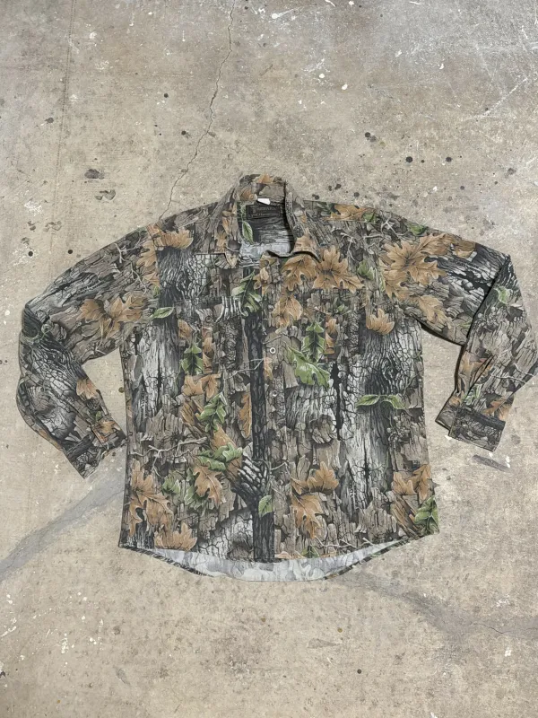 Vintage Trebark Superflauge shirt (L) made by Trebark