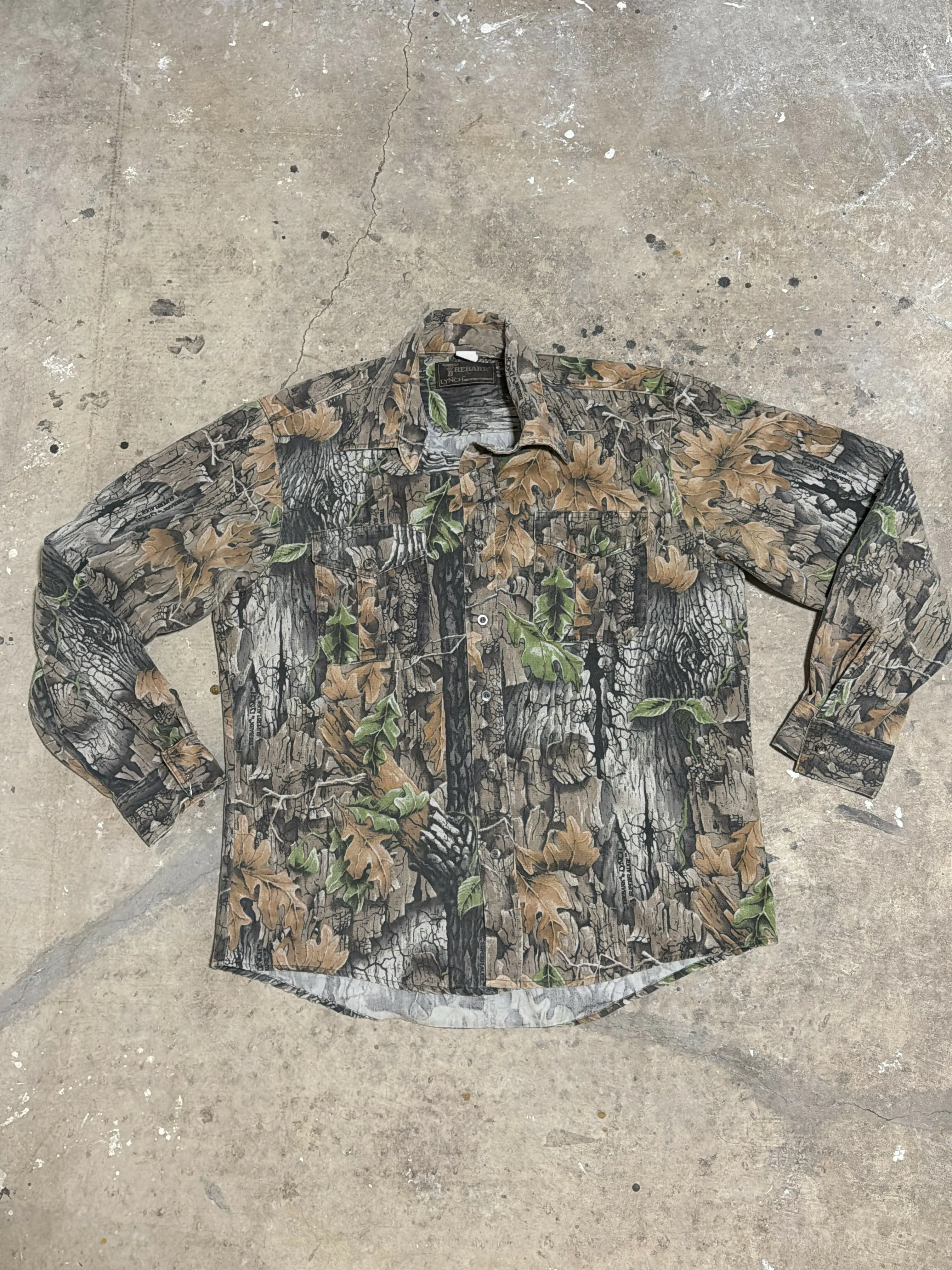 Vintage Trebark Superflauge shirt (L) sold by Trebark